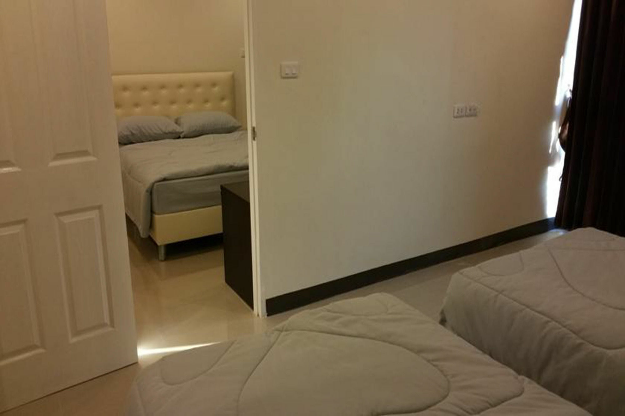 BB Grand Residence Pattaya Exterior foto
